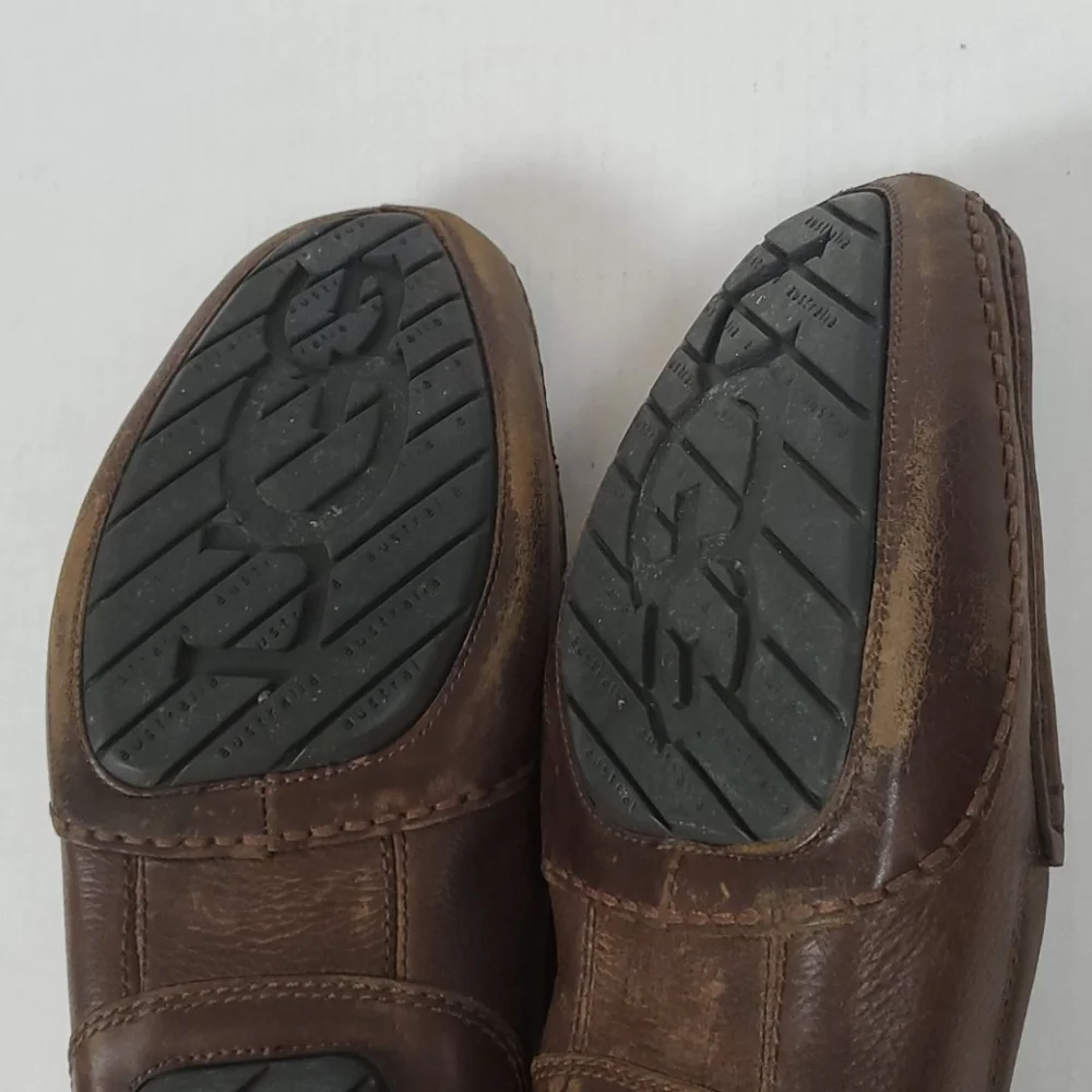 UGG brown leather men slip on shoes mocasin size 12